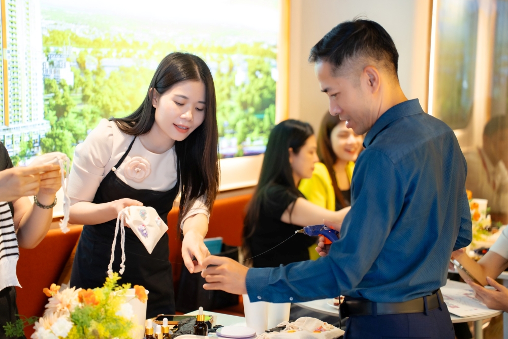 Sự Kiện Art of Scent tại Ambience: Một trải nghiệm mùi hương độc đáo
